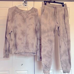 Old Navy grey tie dye jogger set